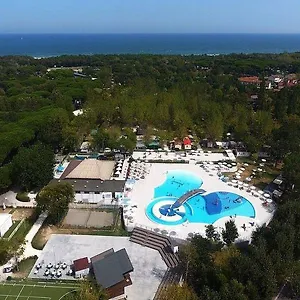Отель Adriano Family Village, Пунта-Марина